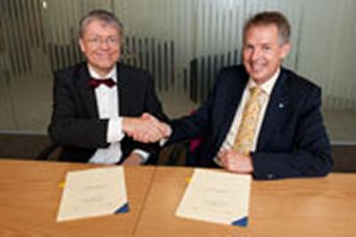 Dr Gerhard Sontheimer, of GNH, and the University's Professor Don Nutbeam